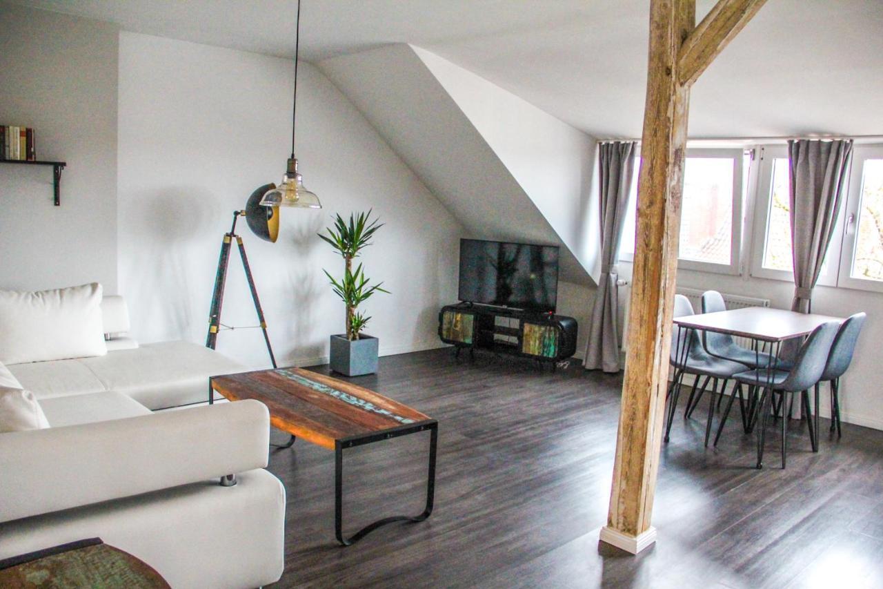 Exklusive 2 Zi. Dachgeschosswohnung In Top Lage! Brema Exterior foto